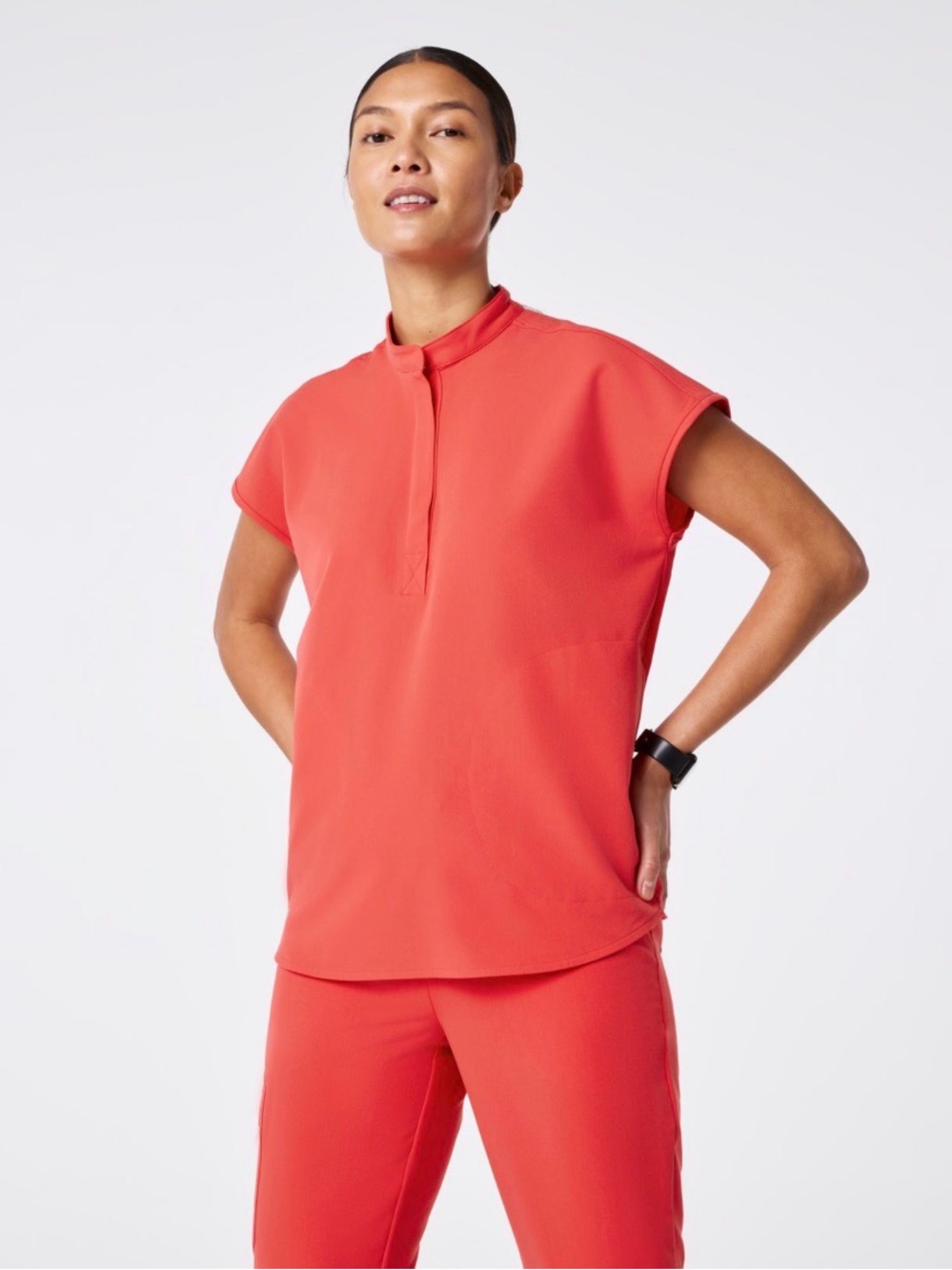 Figs Women's Oversized Rafaela Top in Hibiscus